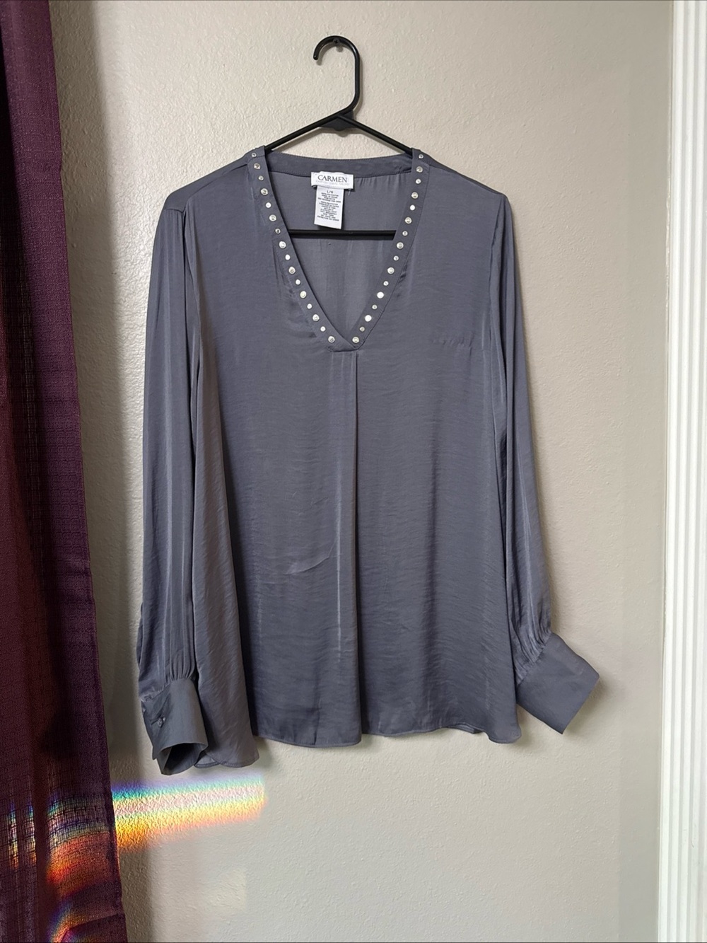 #870 Carmen Charcoal V-Neck Studded Long Sleeve Blouse Size Large